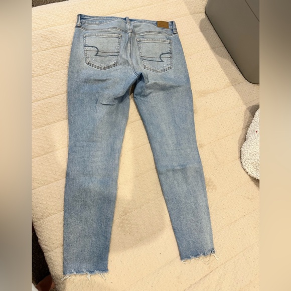 American Eagle jeans, lightly worn, great condition - Picture 5 of 6